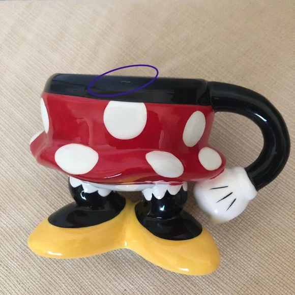 Disney World Minnie Mouse half body / skirt legs mug NWT - Picture 13 of 16